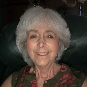 Meet your Posher, Rena